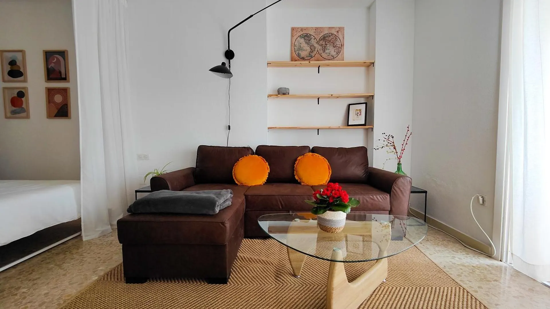 Modern Loft In Malaga Beach