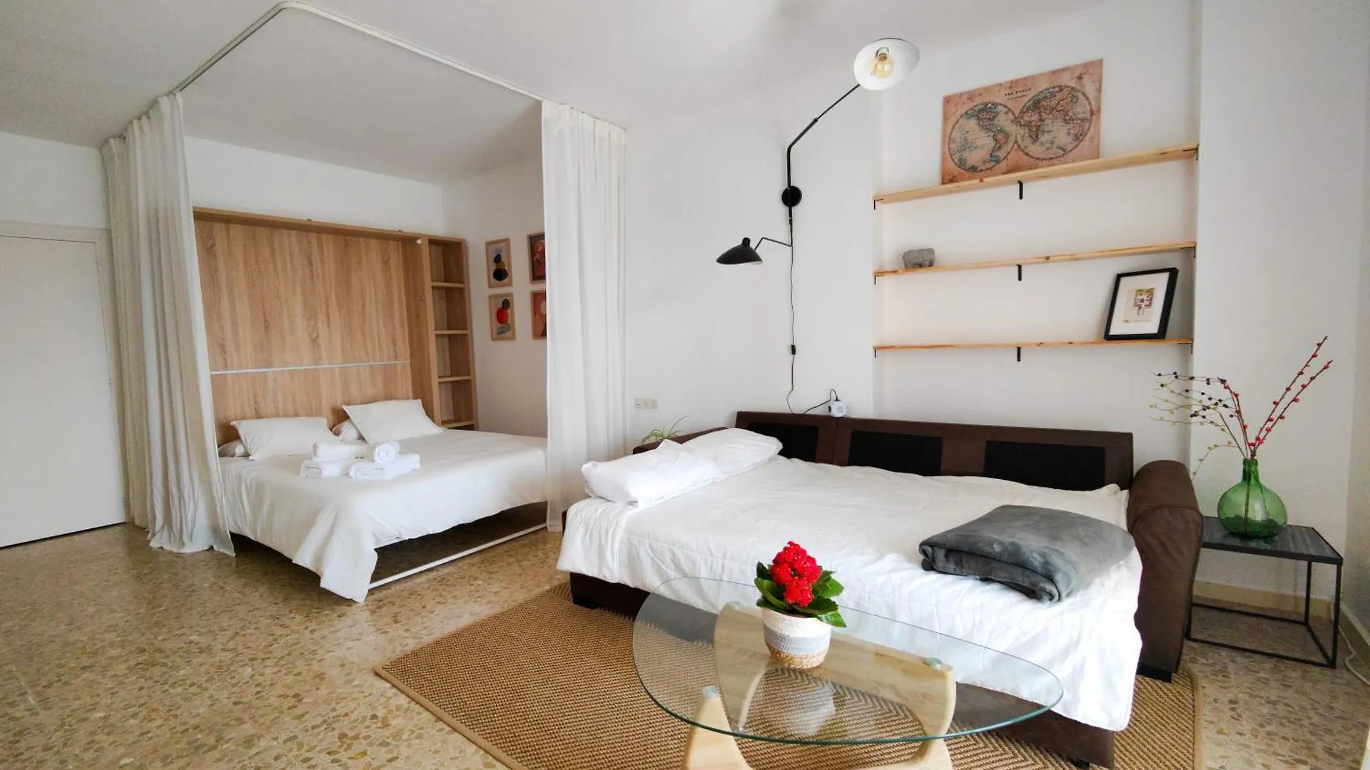 Lejlighed Modern Loft In Malaga Beach